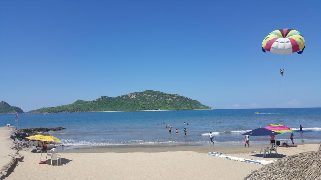 Las Flores Beach Resort Масатлан Экстерьер фото